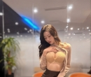 高挑性感正妹：彥菲166.E.48.26歲 白皙高挑 制服誘惑可玩 舌吻黏人 越相處越上癮