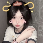 小隻馬學妹：小兜155.B.42.20歲 超嫩新人初下海！經驗不多但是超好色