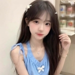 嬌小蘿莉：小豆包155.B.18歲 #已滿18 小只可愛 第一次下海