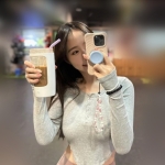 瑜伽教練：蘊蘊163.C.46.25歲 專業瑜伽教練 身體柔韌度超群 完美身材比例 曲線誘人