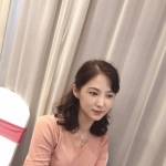 熟女外約：小嵐157.C.45.36歲 嬌小熟女型 熟齡韻味＋熟練技巧一次到位