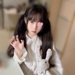 蘿莉臉：丫丫 159.A+.40.19歲 精緻蘿莉臉 娃娃音嗲嗲的很會撒嬌 全身很敏感