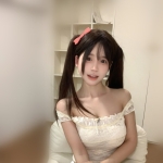 暗黑外送茶：佳恩162.D.23歲 笑容很乾淨 第一眼就有好感 聊天不冷場