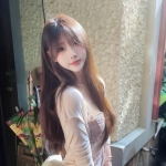 台灣外送茶莊：雨晴160.B.44.23歲 看似單純的笑容 卻藏著一點小壞 白T貼著身形