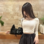 台中學生妹外送：溫妮160.C.46.21歲 給人感覺整體乾淨 耐看型 給人感覺舒服 身材纖細