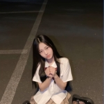 新人學生妹：小愛160/44/B/21歲 新人第一天下海 清純處聯係 白白嫩嫩 超幼齒（已成年