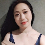 氣質熟女：含含164.49.D.32歲 渾圓雙乳堅挺粉嫩 很少愛愛經驗 想被吸舔