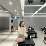 台中外送茶：欣冉163.D.24歲 短髮肉肉女孩 健談外向 很會聊天 前凸後翹 身材貼近感強