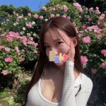 年輕大奶美腿飢渴少婦嘗鮮：喬恩165.E+.26歲 乳頭很粉嫩少婦 很有女人味身材很有吸引