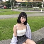 學生外送茶：布布155.C.42.18歲 可愛嬌小學生妹!! 化身淫娃等著叔叔你來調教拉~