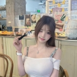大胸型妹妹：心彤162.E.48.22歲 性感又有點可愛
