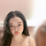 爆乳推薦：霜兒163.K奶.60.27歲 無法形容的大 雙手無法掌握的大 很色很淫蕩