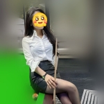 氣質美腿OL：葉子163.C+.47.27歲 氣質清新脫俗 擁有白皙的肌膚和迷人的身材曲線