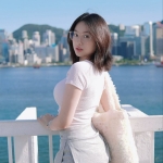 外送茶論壇：梓晴165.E.47kg.22歲 大胸辣妹款 氣場一出場就殺光對手