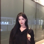 氣質大奶茶：宛蓉166.E.50.28歲 餐酒館外場 成熟性感系 女人味