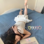 可愛清純：可怡158cm 20歲 C奶 44kg嬌小好控、火車便當姿勢超適合