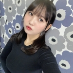 美女外約：若彤164.C.46.23歲 她在平台上是可愛系主播 鏡頭前笑得甜 皮膚白 聲音軟