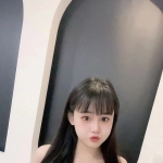 可愛大學生：香香165.E.21歲 大學生大奶長腿性感 性感S曲線 水蛇腰