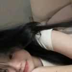 可愛少女：心怡158cm.C.44.20歲  清純可愛的心怡，宛如鄰家少女