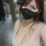 淫蕩小母狗：薇米164.E.49.25歲 標準淫蕩騷貨一個強推浪女 你騷我也騷