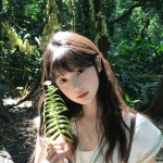 嬌小學生 茶：糕糕158.C.44kg.18歲 年紀小 但是性欲很強 很喜歡做愛 身材嬌小 敏感型