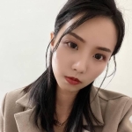 麻辣輕熟女姐姐：敏婕163.D.47.26歲 惹火身材 床上功夫了得 奔放豪邁的個性主動進攻