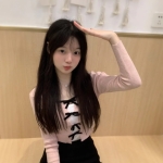 學生妹外約：晴羽158.C.45.20歲 清純甜美臉蛋 小巧玲瓏的纖細身材 氣質乾淨可人