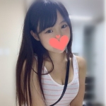 嬌小學生妹：小兔158.D.44.20歲 清純粉嫩的肉體 火爆的身材 甜美可愛的臉蛋