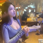 舞蹈老師：樂多163.46.D.23歲 貼心得小女人 很溫柔 工作壓力大