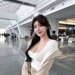 性感大奶妹：蓁蓁164.48.E.28歲 火辣辣的騷女 水嫩嫩的淫滿身材！