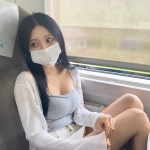 台中美女外約：詩詩163.D.46.23歲 性感OL 皮膚白皙 纖長天鵝頸