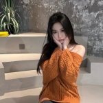 溫柔御姐：雅馨167.C.47.25歲 氣質優雅 互動細膩 眼神會融化人 初次氛圍 特別想靠近