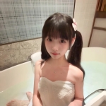 清純學生妹：貝貝160.C.45.19歲 乖巧外表下帶點小壞 動作充滿誘惑力