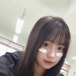 台中學生妹外送：月兒158.C.45.20歲 長髮清純 臉蛋可愛 惹人愛 身材外貌優 很調皮