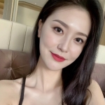 台中熟女人妻外約：雯雯166.C.49.34歲  她的身高和氣質一樣出眾 擁有不容忽視的魅力